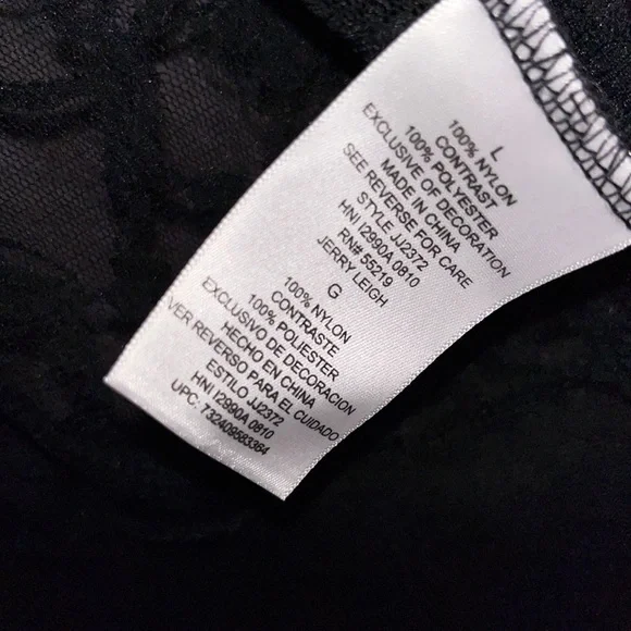 **REDUCED*** Abby Dawn Short Bolero Jacket lace zip up - Picture 4 of 6